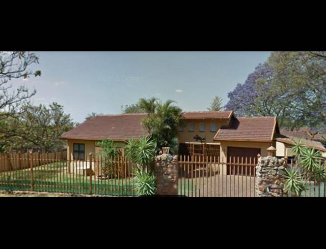 3 BEDROOM HOUSE TO LET IN PROTEA PARK